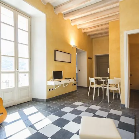 Apartament At The Pier Of - The House Of Travelers