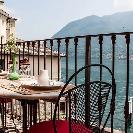 Apartament At The Pier Of - The House Of Travelers Brienno